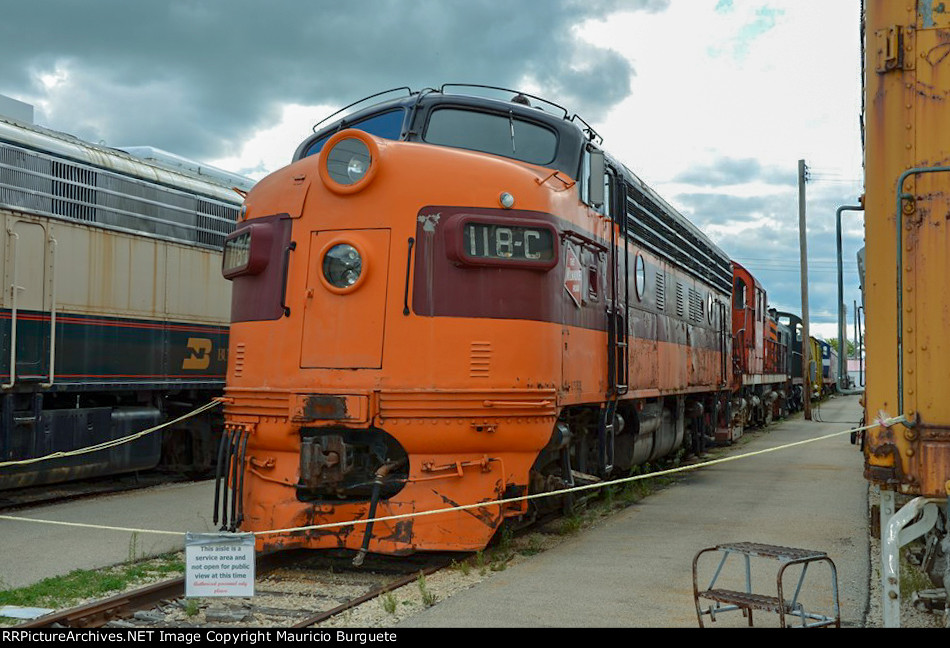 Chicago Milwaukee St. Paul & Pacific - Milwaukee Road F-7A